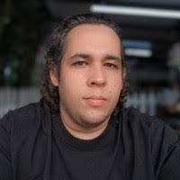 1100+ "Raùl" profiles