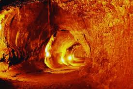 Los primeros hogares en Marte podrían estar bajo tierra y no en la  superficie. Los primeros colonos buscarán refugio en sus entrañas volcánicas