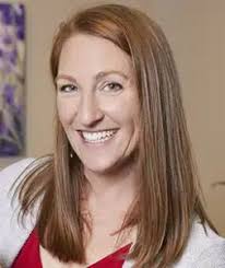 Advisory Board Member Spotlight: Dr. Jennifer Stoskus, PT