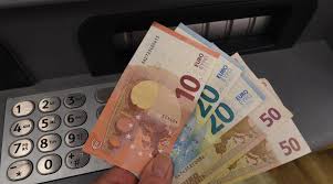 Einwilligung in die verwendung von cookies. Mangel An Geld Einige Automaten Spucken Schon Kein Geld Mehr Aus Nordkurier De