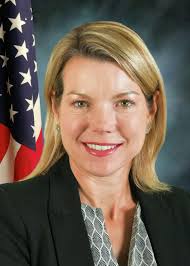 Illinois bill blocks libraries from state funding if they ban books