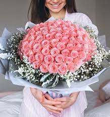 We deliver flower bouquet with fresh flower arrangement by our expert florist. 100 Pink Roses In A Bouquet Delivery To Philippines 100 Pcs Roses In Manila