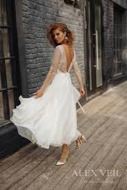 Wedding Dress Elise Short Wedding Dress Boneless Tea Length Wedding Dress Lace Wedding Dress Long Sleeve Boho Wedding Dress In 2020 Tea Length Wedding Dress Backyard Wedding Dresses Wedding Dresses