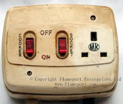 Maybe you would like to learn more about one of these? Plastic Mk Cooker Switch And 13a Socket Outlet