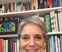 FEATURED ILLUSTRATOR Beverley Gooding