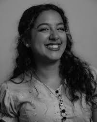 Hoy en #tbt les comparto estás increíbles fotografías capturadas por Efraín  Castro para su exposición titulada "Rostros del arte". Está exposición está  ubicada en la Casa de la Cultura Cecilio Acosta de