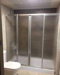 Ekonomik mika duşakabin ürünlerinden, göz kamaştırıcı jakuzilere kadar onlarca tasarım, firmanın satış reyonunda yer alıyor. Mika Dusakabin Icin 27 Fikir Dusakabin Kuvetler Cam Dusakabin