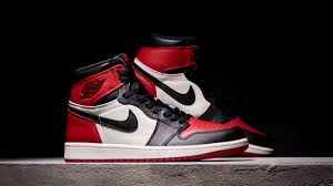 Nike Air Jordan 1 Retro High Og Black White Red Nike Air Jordan 1 Retro High Og Gym Red Black Summit White Air Jordans Jordans Nike Shoes Blue
