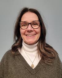 Aaron Botelho's Instagram, Twitter & Facebook