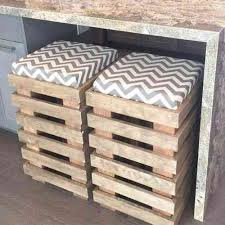 Le Salon De Jardin En Palette En Plus De 110 Idees Originales Mobilier Exterieur En Palettes Salon De Jardin Palettes Palette Diy