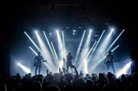 How To Become A Band Photographer (Tips From A Pro)