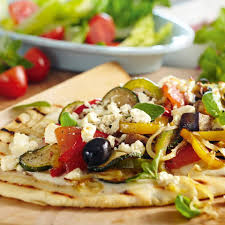 Bunte Salatpizza Rezept Edeka Rezept Rezepte Rezeptideen Lebensmittel Essen