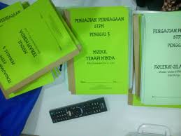 Nota ringkas pengajian perniagaan penggal 3 by malyee. Semester 2 On Twitter Nota Tadi Tu Dipetik Dari Nota Pengajian Perniagaan Yang Dikeluarkan Oleh Cikgu Zahari Siapa Yang Berminat Boleh Dm
