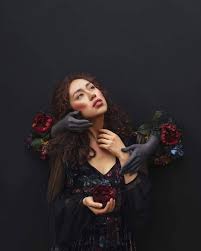 Gorgeous Fine Art Portrait Photography By Aleah Michele Ford Fine Art Portrait Photography Fine Art Portraiture Fine Art Photography Portraiture