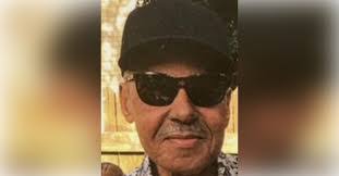 Stephanie Lassiter's Instagram, Twitter & Facebook