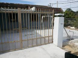 Jam 9 malam, kawasan rumah sunyi. Berhadapan Rumah Bilik Sewa Jual Beli Rumah Teluk Intan Facebook