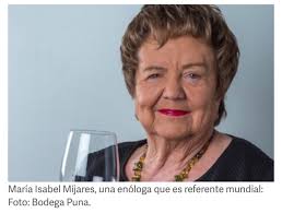 Areli Curiel (@AreliEntrevides)