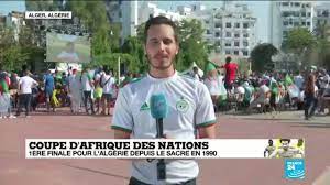 Hey, hey, on est ensemble, hey! Can 2019 A Alger L Ambiance Est Deja Folle Avant La Finale Senegal Algerie Youtube