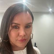 Lorie Mcdonald's Instagram, Twitter & Facebook