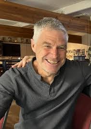 Susan Dransfield's Instagram, Twitter & Facebook