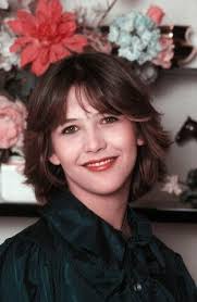 𝗦𝗔𝗬 𝗬𝗘𝗦 𝗜𝗙 AM STILL YOUR FAVORITE 😍