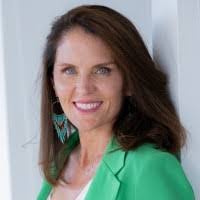 Dawn Mcardle's Instagram, Twitter & Facebook