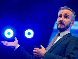 Fast sechs jahre nach dem aus von roche und böhmermann feiert die buchautorin ihr. Jan Bohmermann Bekommt Weiteren Grimme Preis Tv Derstandard At Etat