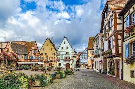 Dans un cadre magique, vous. How To Explore The Alsace Wine Route By Car Map Cheeseweb