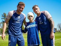 Ana yogin porno arranged the meeting via text, had to send