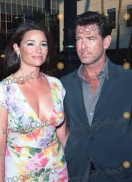 Katherine's response to crown's prank at the end of the film. Photos And Pictures 27jul99 Actor Pierce Brosnan Girlfriend Keeley Shaye Smith At The World Premiere In Beverly Hills Of His Movie The Thomas Crown Affair In Which He Stars With