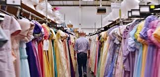 Suatu hari, ray, seorang pria dari masa lalunya, kembali dan ingin membangun surganya yang hilang bersama meirose dan akbar. My Time At Portia Cosplay Explore Tumblr Posts And Blogs Tumgir