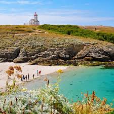 Morbihantourism On Instagram Plage Phare Des Poulains Ciel Bleu We Belle Ile En Mer Vacances Bretagne Belle Ile En Mer Tourisme