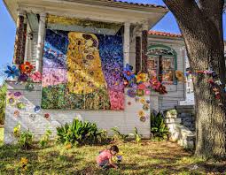 Mardi gras world is closed on christmas, thanksgiving, easter and mardi gras day. In Lieu Of Mardi Gras Parades Artists Are Turning New Orleans Homes Into Wildly Creative House Floats See Images Here