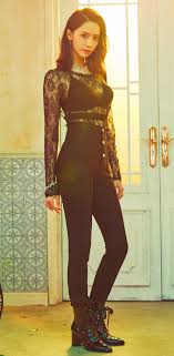 Im Yoon-ah - Free pics, galleries & more at Babepedia