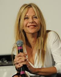 È il suo viso radioso però che fa il più del lavoro, nonostante recentemente sia stato snaturato . Meg Ryan