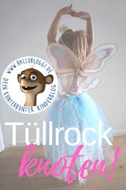 Kostüme ermöglichen kindern beim spielen in phantasie welten einzutauchen, egal ob märchen, abenteuer oder berufe! Wie Man Einen Selbst Gemachten Prinzessinnenrock Herstellt Ohne Nahmaschine Hallo Bloggi Blog Mit Ideen Fur Kinder