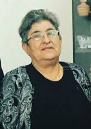 Fotoğraf 1960'lı yıllara ait. Ramazan Mutlu (Ayakkabıcı Ramazan) oğlu Sami  Mutlu ile birlikte. Ramazan Mutlu'yu kaybedeli 9 yıl oluyor. Ramazan  Mutlu'ya Allah'tan rahmet diliyoruz. Fotoğrafı bize ulaştıran oğlu Müslüm  Mutlu'ya teşekkür ederiz.