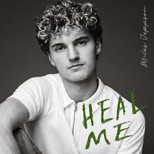 Key & BPM for Dreams by Morrow Larsen