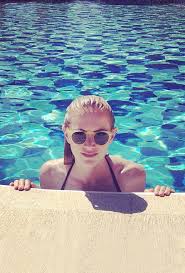 10 Rules Of Style Emily Wickersham Ss15 Matchesfashion Com Us Emily Wickersham Ncis Hollywood Girls Emily Bishop
