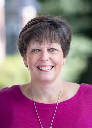 Tracy Bickford's Instagram, Twitter & Facebook