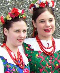Sfoglia 308.714 poland people fotografie stock e immagini disponibili, o avvia una nuova ricerca per scoprire altre fotografie stock e immagini. Poles Te Ara Encyclopedia Of New Zealand