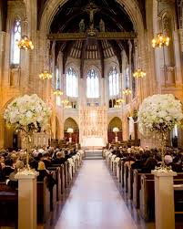 On the wedding day, the bride arrives at the wedding venue in a car sent by the groom. Wedding Make Church Decorations Novocom Top