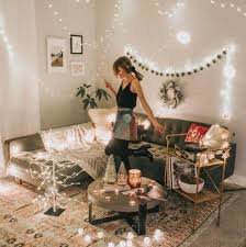 31 Insanely Cute College Apartment Living Room Ideas To Copy By Sophia Lee College Apartment Decor College Apartment Living Room Apartment Decor