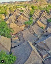 Pakaian adat khas lombok tengah (loteng), lambung, eksistensinya di tengah masyarakat kini sudah mulai berkurang. Romantika Pernikahan Bujang Gadis Suku Sasak Lombok