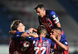 Arsenal di sarandi was brought to a temporary halt by one of the cutest pitch invasions. San Lorenzo Defeats Universidad De Chile And Will Face Santos In The Pre Libertadores Liberators World Today News