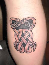 The celtic cross tattoo, also known as an irish cross, is a historic symbol that has survived throughout many generations and eras of religious struggle and persecution. Celtic Irish Tattoo Designs Yo Tattoo