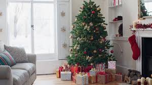 Check spelling or type a new query. How To Decorate A Luxe Looking Christmas Tree On A Budget Abc News