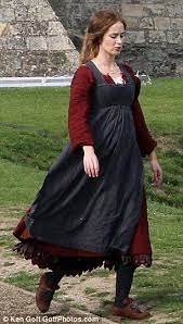 As a film actor, emily blunt has become one of the jack of all trades of her generation, shining in dramas, comedies, musicals, romances, war films and even horror movies. Emily Blunt As The Baker S Wife In Into The Woods Fairytale Fashion Colleen Atwood Costume Design