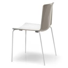 Pedrali ist ein, 1963 in italien gegründeter, hersteller von stühlen, tischen und barhockern. Tweet 890 Bicolor Stuhl Pedrali Aus Metall Und Polypropylen Stapelbar Sediarreda Com