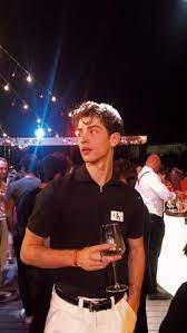 Making a debut in the acting sector in 200 through ¿dónde está?, he also participated as a contestant in reality tv series. Manu Rios Elite Wiki Fandom